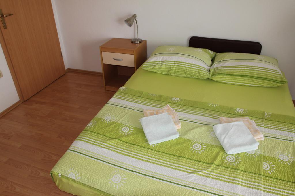 Apartments Marinko สตารีกราด ห้อง รูปภาพ