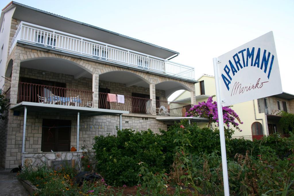 Apartments Marinko สตารีกราด ภายนอก รูปภาพ