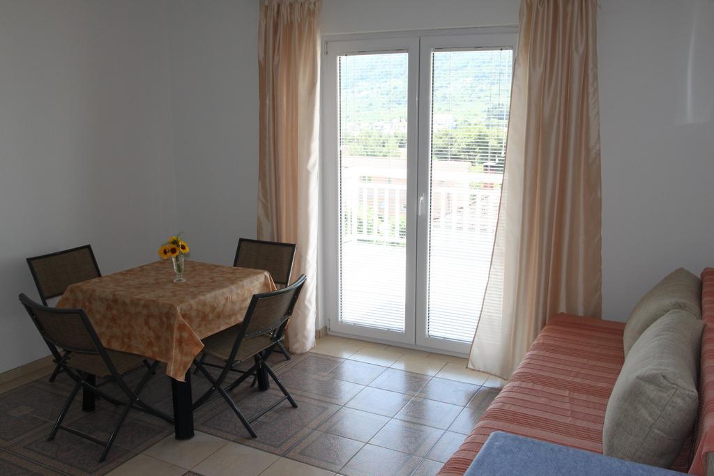Apartments Marinko สตารีกราด ภายนอก รูปภาพ
