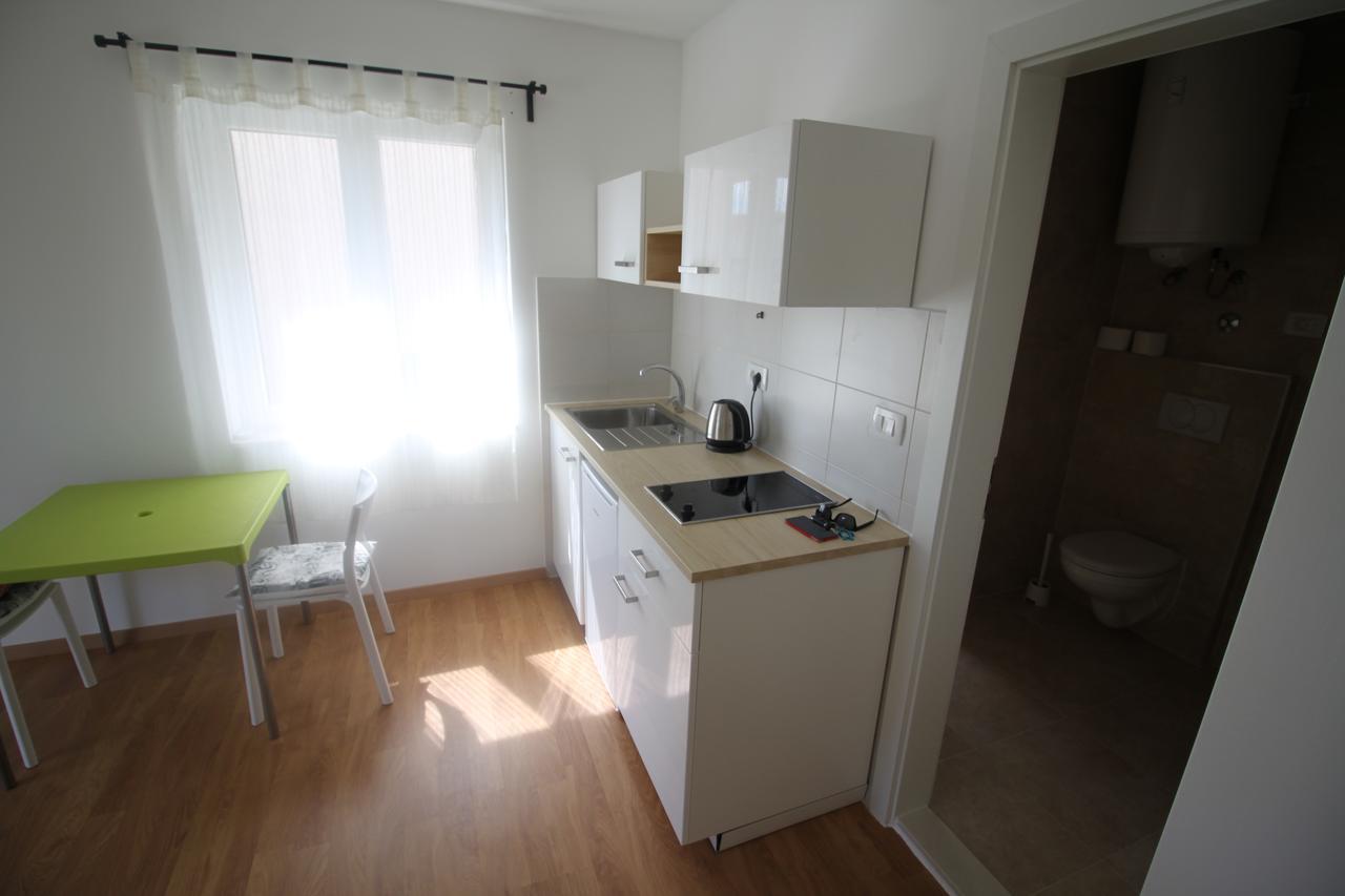 Apartments Marinko สตารีกราด ภายนอก รูปภาพ